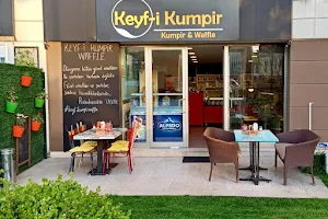 Keyf-i Kumpir & Waffle | Kartal | image