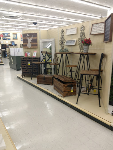 Craft Store «Hobby Lobby», reviews and photos, 4250 28th St SE, Kentwood, MI 49512, USA