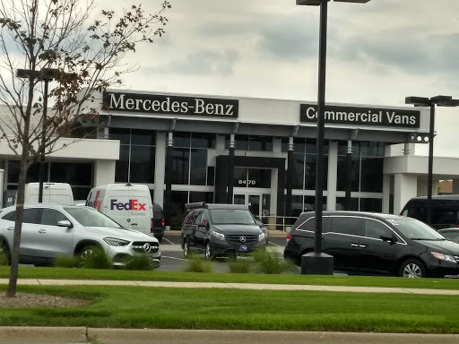 Mercedes Benz Dealer «Mercedes-Benz Of Orland Park», reviews and photos, 8430 W 159th St, Orland Park, IL 60462, USA