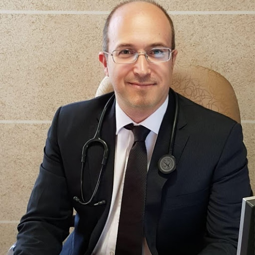 Dr. Andrés Lupian Sánchez, Gastroenterólogo