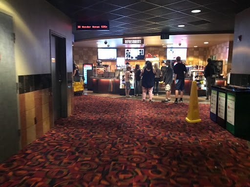 Movie Theater «Redwood Downtown 20 and XD», reviews and photos, 825 Middlefield Rd, Redwood City, CA 94063, USA