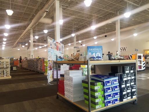 Shoe Store «DSW Designer Shoe Warehouse», reviews and photos, 801 W 15th St, Plano, TX 75075, USA
