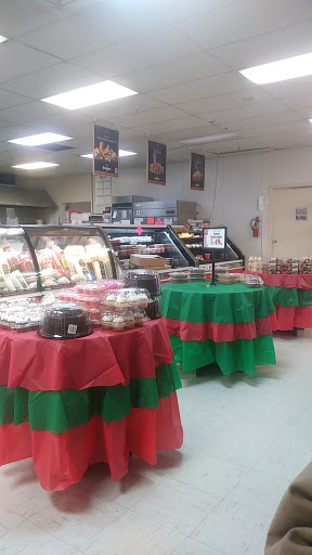 Grocery Store «Piggly Wiggly», reviews and photos, 101 Roosevelt Blvd, Eleanor, WV 25070, USA