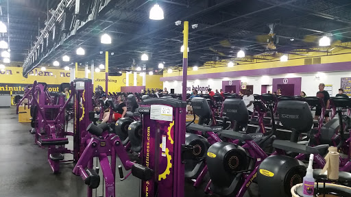 Gym «Planet Fitness», reviews and photos, 2672 Peters Creek Pkwy, Winston-Salem, NC 27127, USA