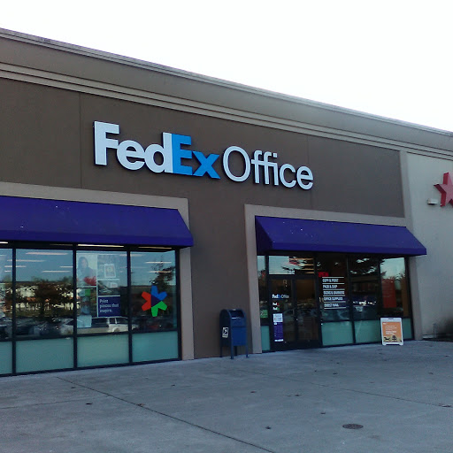 Print Shop «FedEx Office Print & Ship Center», reviews and photos, 1842 S Commons, Federal Way, WA 98003, USA