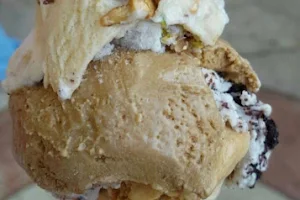 Nachawaty Ice Cream image