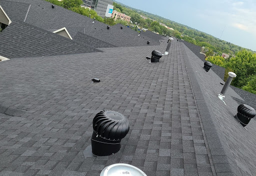 Roofing Contractor «White Castle Roofing», reviews and photos, 15013 Industrial Rd, Omaha, NE 68144, USA