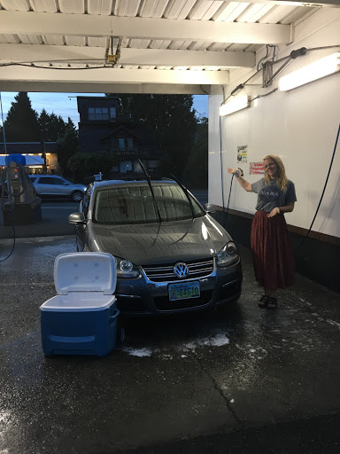 Self Service Car Wash «Car Wash Palace», reviews and photos, 655 NW 85th St, Seattle, WA 98117, USA