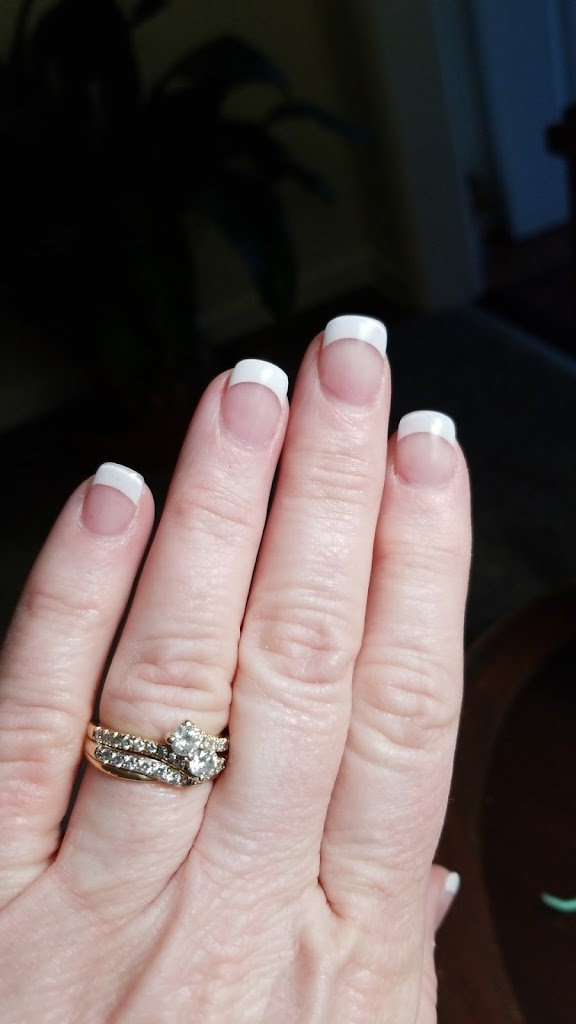 Jane's Nails & Spa 45750