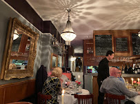 Atmosphère du Restaurant français Le Reminet à Paris - n°20