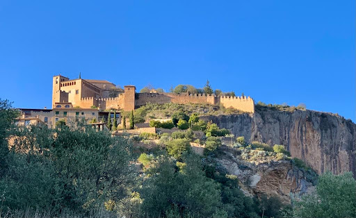 Refugio school Alquezar, Otros en Alquézar,Huesca