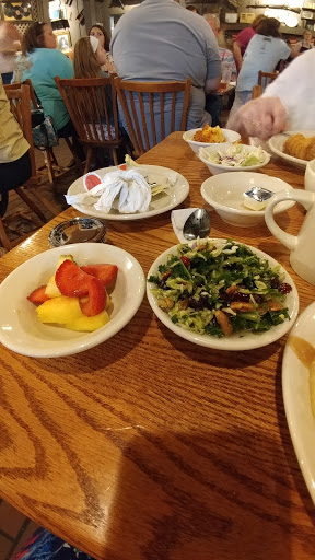 American Restaurant «Cracker Barrel Old Country Store», reviews and photos, 4710 Norrell Dr, Trussville, AL 35173, USA