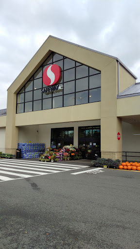 Shopping Mall «Fairwood Shopping Center», reviews and photos, 14000 SE Petrovitsky Rd, Renton, WA 98058, USA