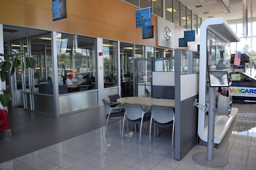 Nissan Dealer «DARCARS Nissan Rockville», reviews and photos, 15911 Indianola Dr, Rockville, MD 20855, USA