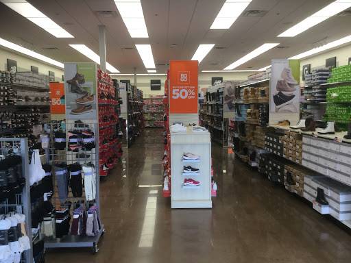 Shoe Store «Rack Room Shoes», reviews and photos, 1019 W University Ave #1001, Georgetown, TX 78628, USA