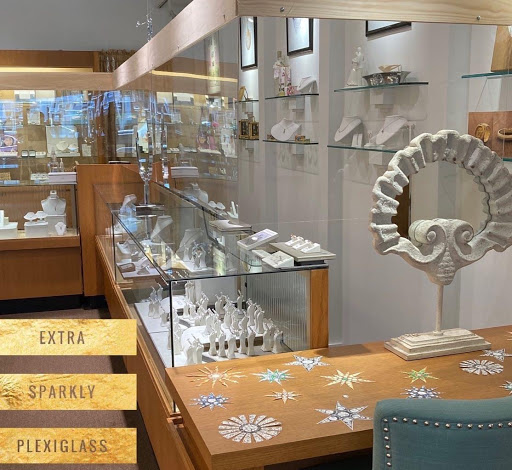 Jewelry Store «Smith Jewelers», reviews and photos, 11 E Main St, Oyster Bay, NY 11771, USA