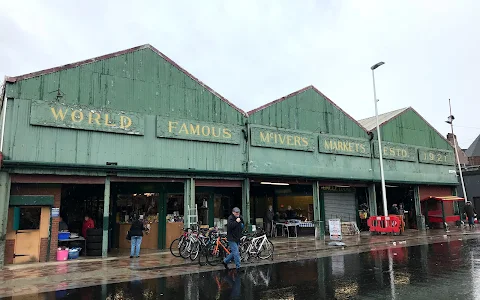 Barras Market image