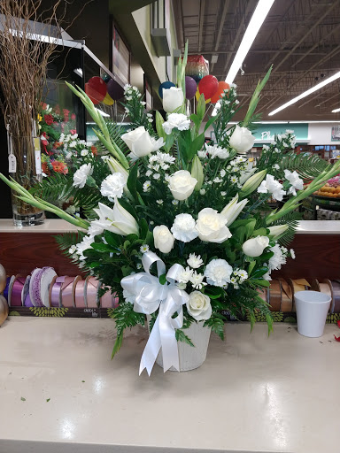 Grocery Store «Safeway», reviews and photos, 1891 Pioneer Pkwy E, Springfield, OR 97477, USA