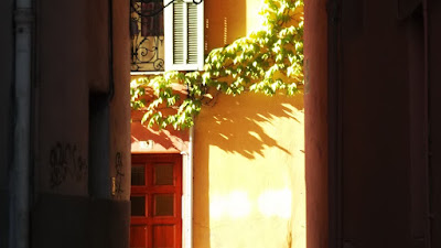 Menton. Angèle Magnétisme. Cabinet de magnetisme Conseils Naturopathie à Menton