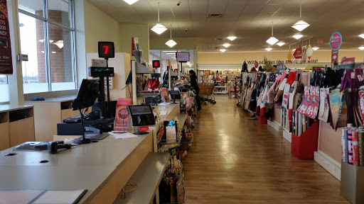 Department Store «T.J. Maxx & HomeGoods», reviews and photos, 715 E Dundee Rd, Palatine, IL 60074, USA