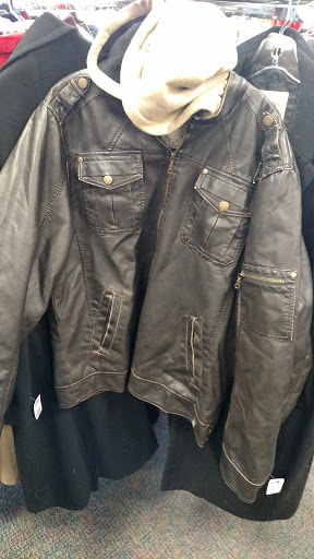 Thrift Store «Discover Goodwill West Retail Center», reviews and photos