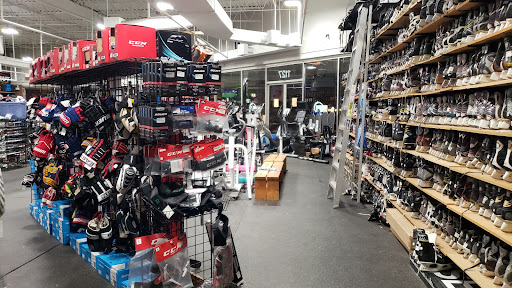 Sporting Goods Store «Play It Again Sports - Schaumburg , IL», reviews and photos, 1127 S Roselle Rd, Schaumburg, IL 60193, USA