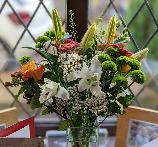 Pixie Lillies Florist - Wrexham