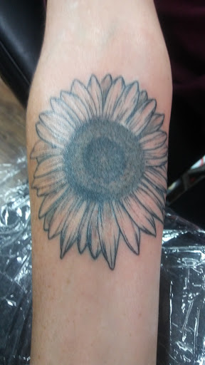 Tattoo Shop «Legacy Arts Tattoo #2», reviews and photos, 19021 Midway Rd #700, Dallas, TX 75287, USA