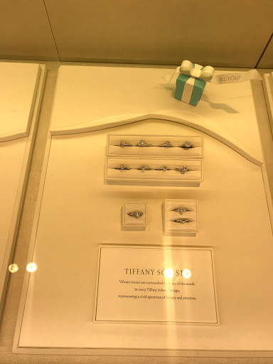 Jewelry Store «Tiffany & Co.», reviews and photos, 1000 Ross Park Mall Dr, Pittsburgh, PA 15237, USA