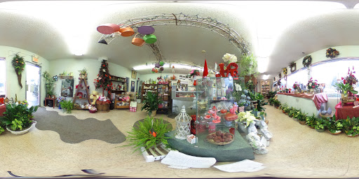 Florist «Lee Winters Florist», reviews and photos, 2352 S Detroit Ave, Maumee, OH 43537, USA