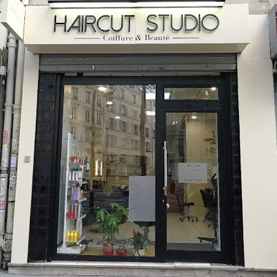 Haircut studio à Paris