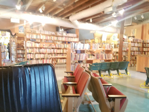 Used Book Store «Tsunami Books», reviews and photos, 2585 Willamette St, Eugene, OR 97405, USA