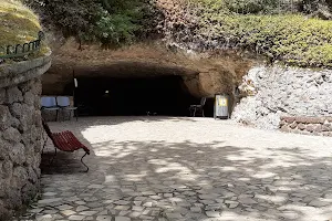 Rouffignac Cave image