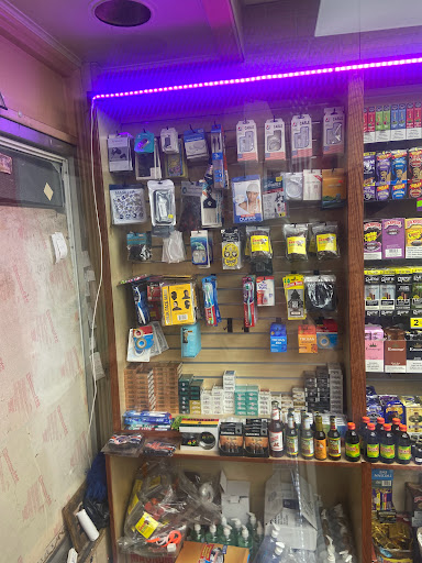 Grocery Store «A-G Market», reviews and photos, 807 Maplewood Ave, Bridgeport, CT 06605, USA