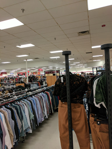 Department Store «T.J. Maxx», reviews and photos, 30955 Orchard Lake Rd, Farmington Hills, MI 48334, USA