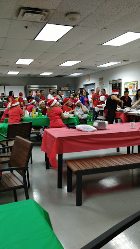 Furniture Store «Crate and Barrel», reviews and photos, 315 Cranbury Half Acre Rd, Cranbury, NJ 08512, USA