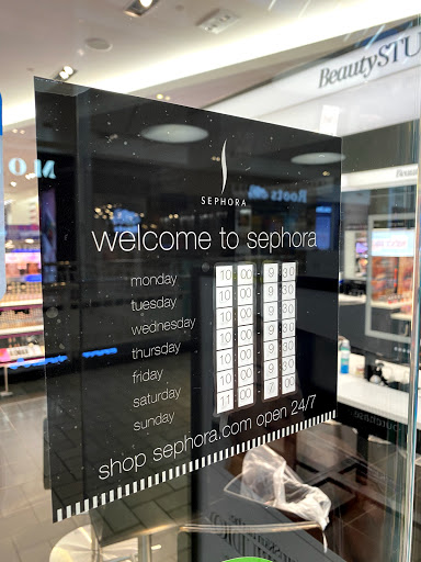 Cosmetics Store «SEPHORA», reviews and photos, 7966 Tysons Corner Ctr D7U, McLean, VA 22102, USA