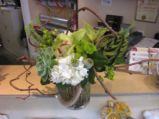 Florist «BeMine Florist», reviews and photos, 1734 Aviation Blvd, Redondo Beach, CA 90278, USA