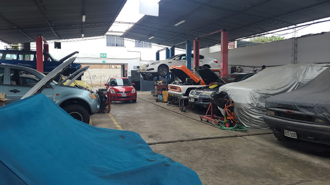 Perú Car Service S.A.C. - Taller de reparación de automóviles