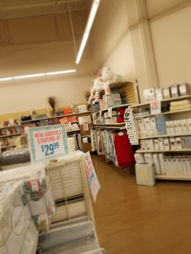 Home Goods Store «Tuesday Morning», reviews and photos, 653 156th Ave NE, Bellevue, WA 98007, USA