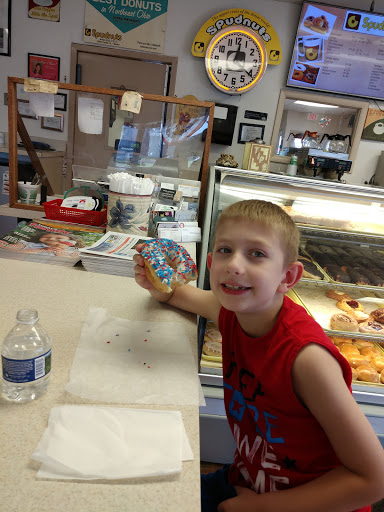 Donut Shop «Spudnuts Shop», reviews and photos, 6930 Center St, Mentor, OH 44060, USA