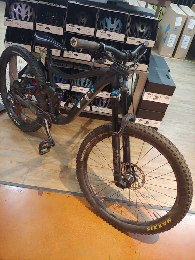 Bicycle Store «Competitive Edge Cyclery», reviews and photos, 9889 E Foothill Blvd, Rancho Cucamonga, CA 91730, USA