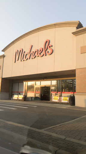 Craft Store «Michaels», reviews and photos, 400 Mill Creek Dr, Secaucus, NJ 07094, USA