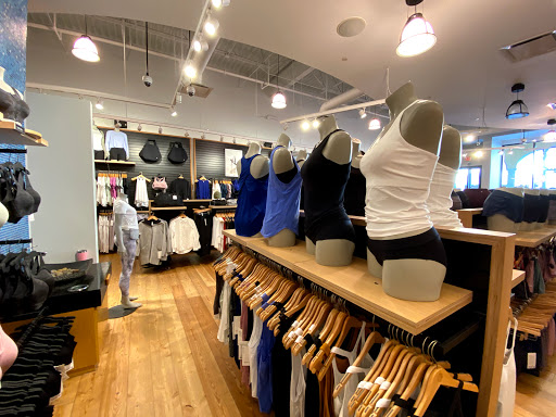 Sportswear Store «lululemon», reviews and photos, 4812 River City Dr #113, Jacksonville, FL 32246, USA