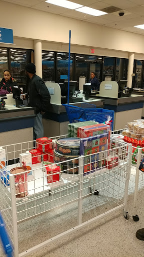 Clothing Store «Ross Dress for Less», reviews and photos, 9616 Reisterstown Rd, Garrison, MD 21117, USA