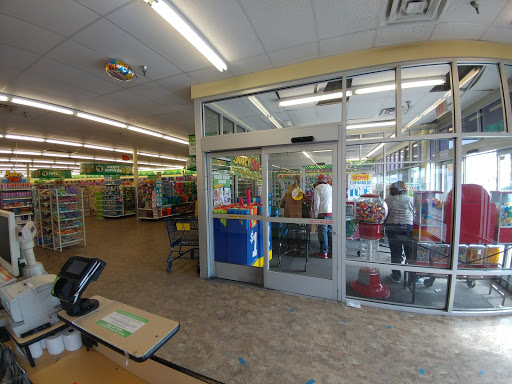 Dollar Store «Dollar Tree», reviews and photos, 5900 E Virginia Beach Blvd Ste 206, Norfolk, VA 23502, USA