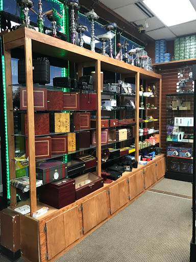 Tobacco Shop «Inver Grove Tobacco», reviews and photos, 6570 Cahill Ave E, Inver Grove Heights, MN 55076, USA