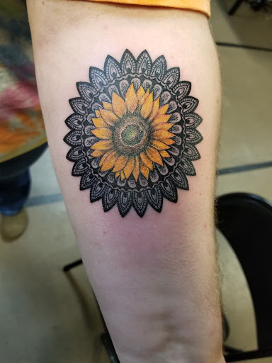 Explore tattoo ideas for passed loved ones, creative tattoo ideas in Mountain Home, available at Black Dagger Tattoo