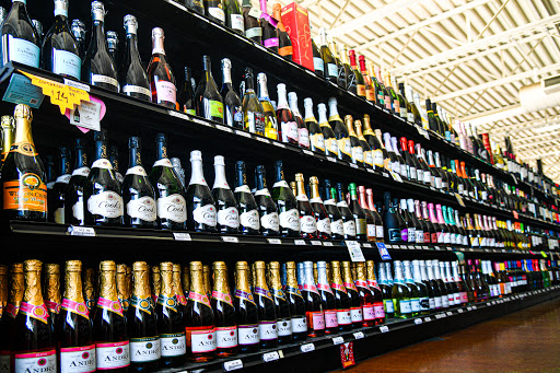 Liquor Store «Tower Liquors», reviews and photos, 18611 E 48th Pl #110, Denver, CO 80249, USA