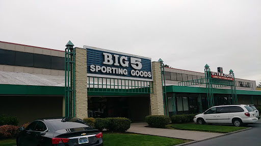 Sporting Goods Store «Big 5 Sporting Goods», reviews and photos, 16074 SE McLoughlin Blvd, Oak Grove, OR 97267, USA